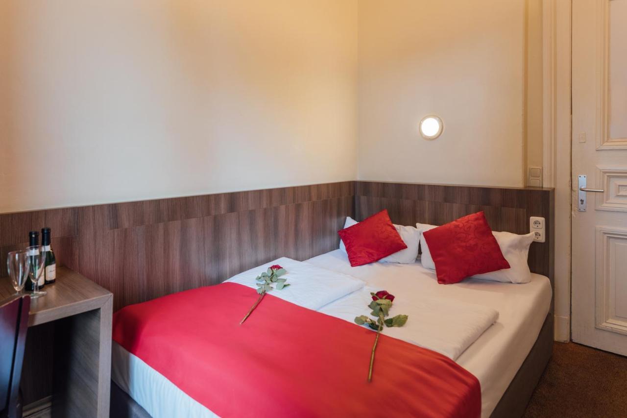 Hotel Koenigshof Hamborg Eksteriør billede