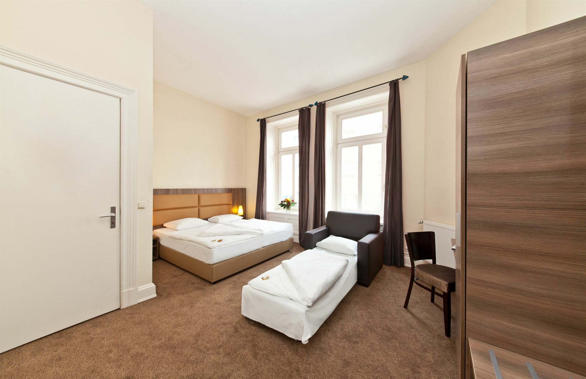 Hotel Koenigshof Hamborg Eksteriør billede