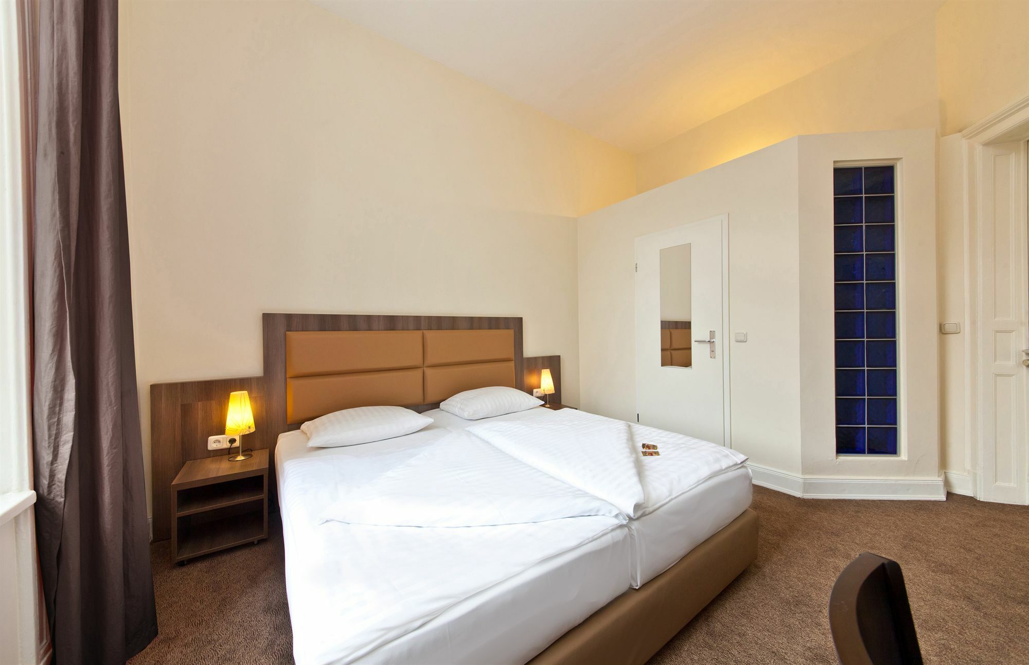 Hotel Koenigshof Hamborg Eksteriør billede